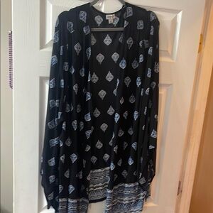 Black and White Patterned Kimono